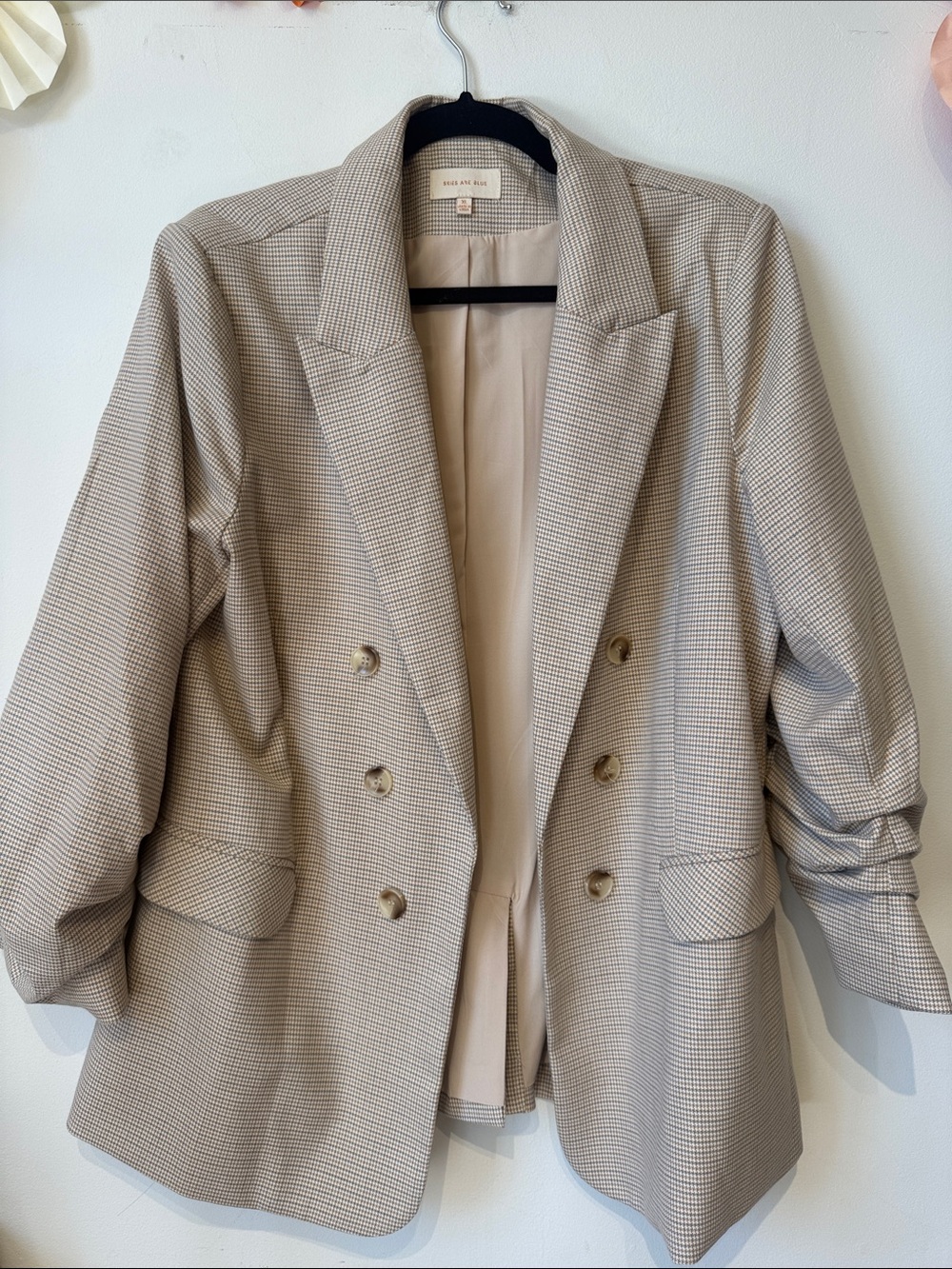 Skies are blue blazer size Xlarge